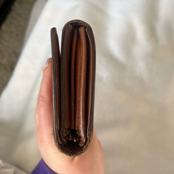 Louis Vuitton Tri fold wallet with zipper and button closure. Vintage, authentic - Picture 5 of 7